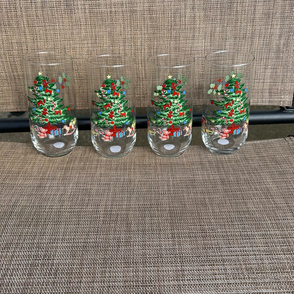 Vintage Christmas glasses